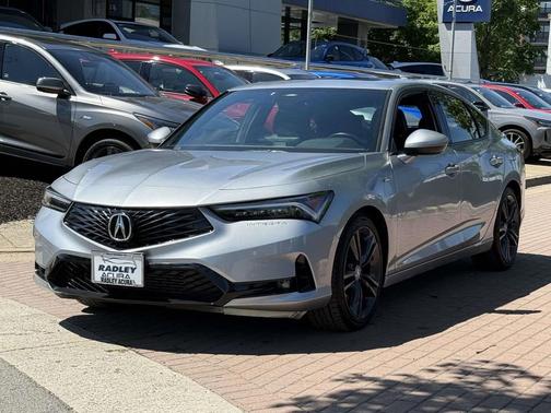 Lunar Silver Metallic 2023 Acura Integra