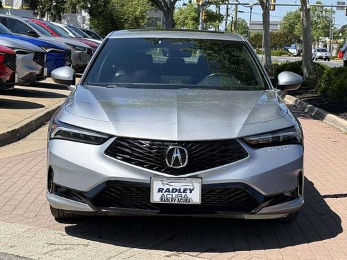 Lunar Silver Metallic 2023 Acura Integra