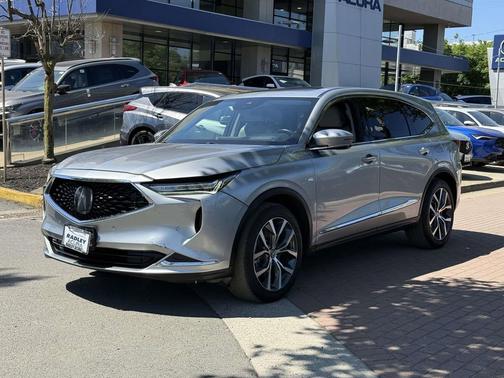 Lunar Silver Metallic 2023 Acura MDX