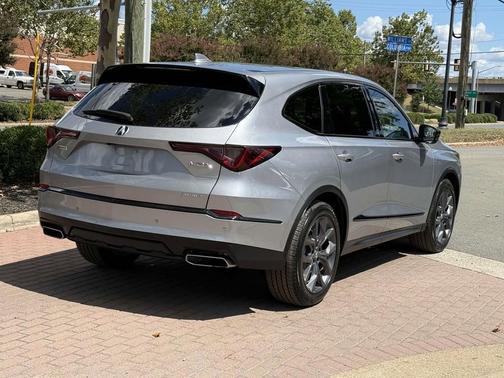 2023 Acura MDX 
