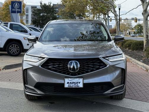 2025 Acura MDX 
