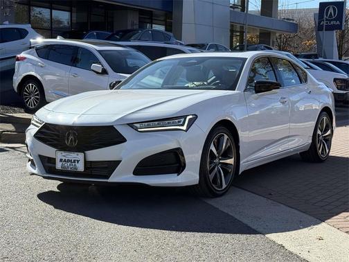 2025 Acura TLX 