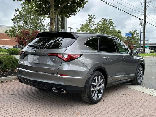 2023 Acura MDX