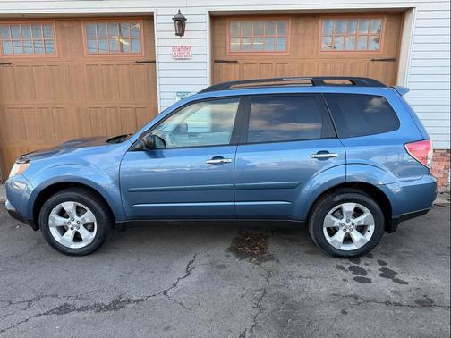 2010 Subaru Forester 2.5 X Premium