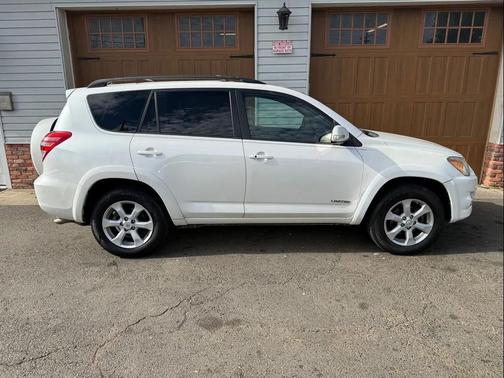 2011 Toyota RAV4 Limited