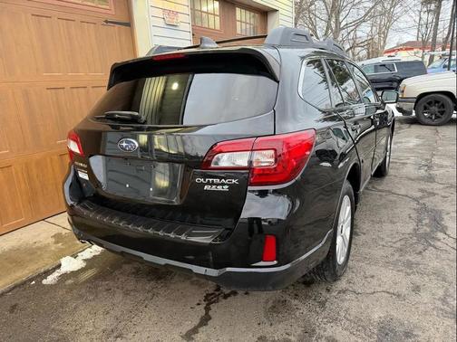 2017 Subaru Outback 2.5i Premium