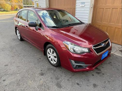 2016 Subaru Impreza 2.0i