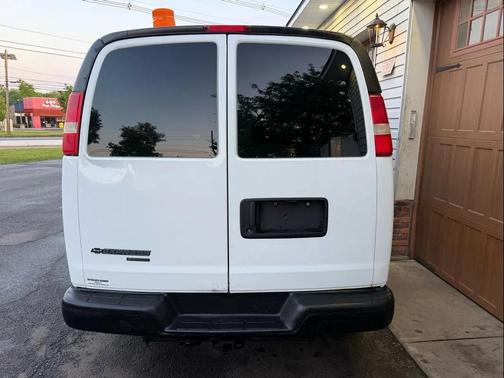 2013 Chevrolet Express 2500 Work Van