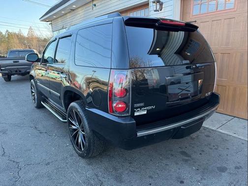 2011 GMC Yukon Denali