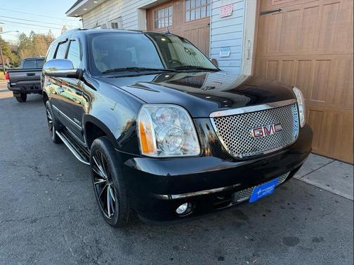 2011 GMC Yukon Denali