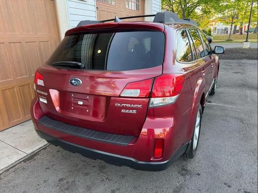 2014 Subaru Outback 2.5i Limited