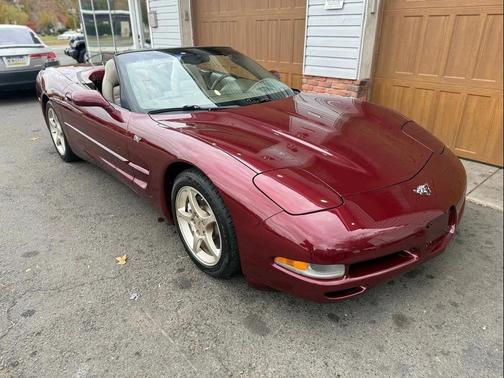 2003 Chevrolet Corvette Base