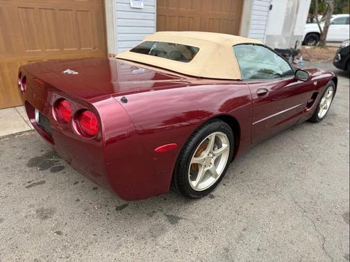 2003 Chevrolet Corvette Base