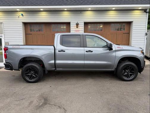 Satin Steel Metallic 2021 Chevrolet Silverado 1500 LT Trail Boss