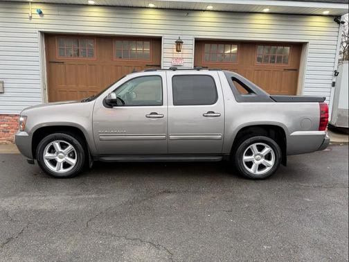2012 Chevrolet Avalanche 1500 LT