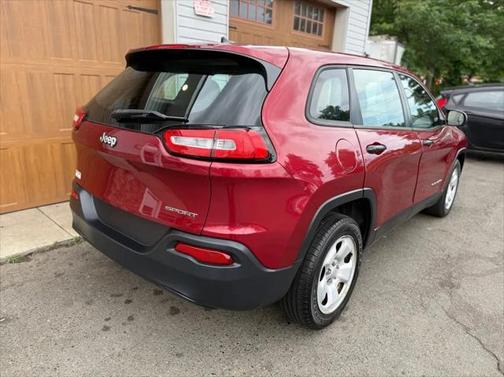 2014 Jeep Cherokee Sport