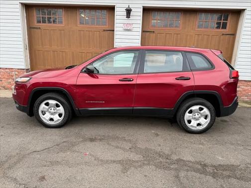 2014 Jeep Cherokee Sport