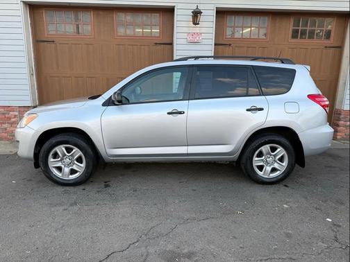 2011 Toyota RAV4 Base