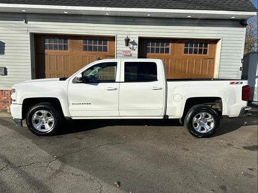 2018 Chevrolet Silverado 1500 2LT