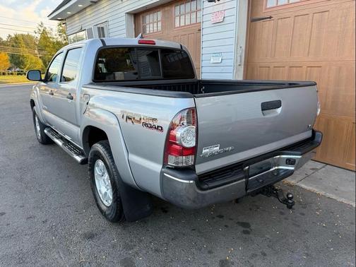 2014 Toyota Tacoma Base