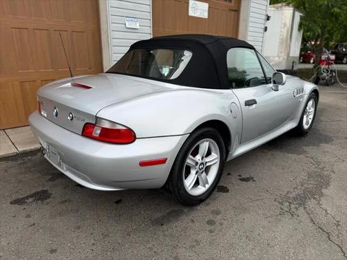 2001 BMW Z3 2.5i Roadster