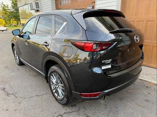 2017 Mazda CX-5 Touring