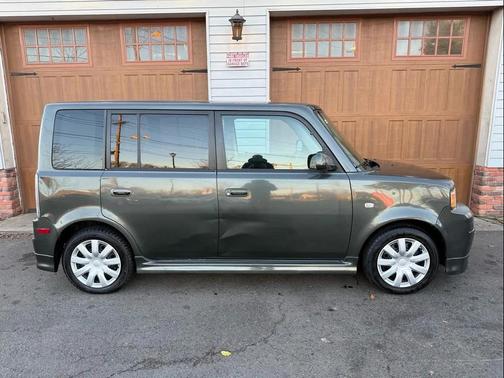 2005 Scion xB Base