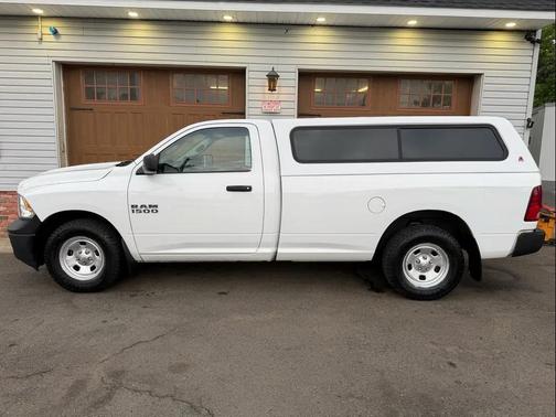 Bright White Clearcoat 2017 RAM 1500 Tradesman
