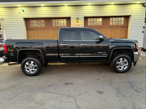 2016 GMC Sierra 2500 SLT
