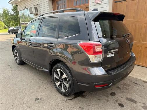 2017 Subaru Forester 2.5i Limited