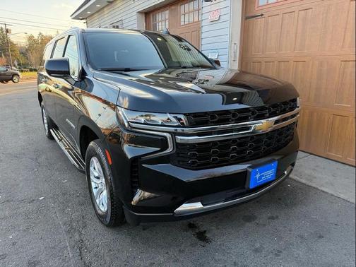 2021 Chevrolet Suburban LS