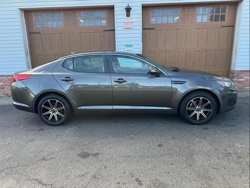 2011 Kia Optima LX