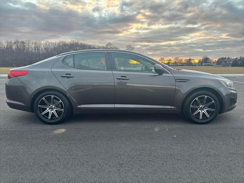 2011 Kia Optima LX