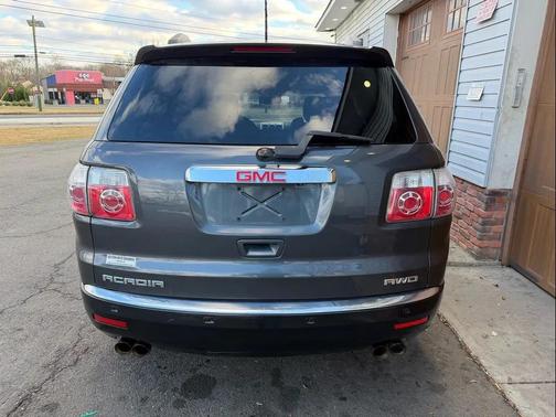 2012 GMC Acadia SLE