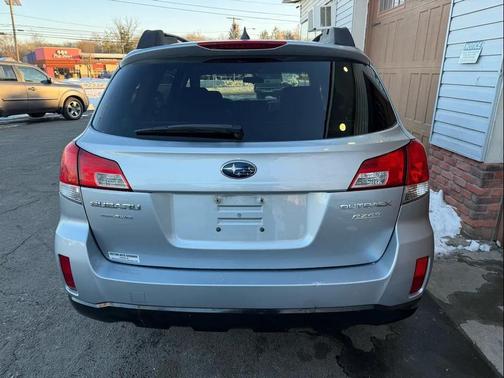 2014 Subaru Outback 2.5i Premium