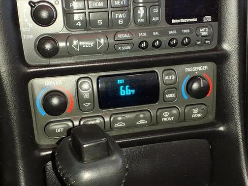 2003 Chevrolet Corvette 