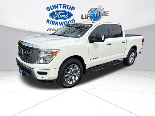 Glacier White 2021 Nissan Titan SV