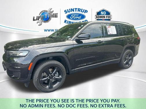 Diamond Black 2022 Jeep Grand Cherokee L Laredo
