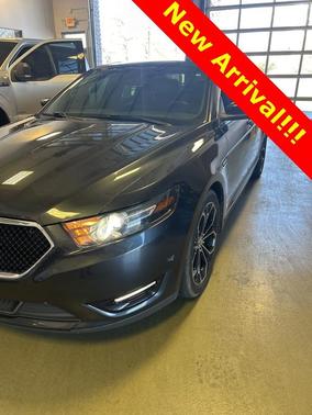 2017 Ford Taurus SHO