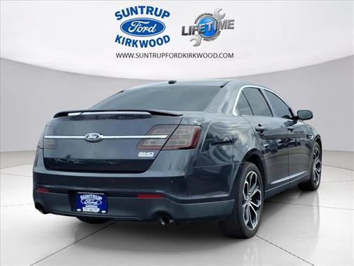 2017 Ford Taurus SHO