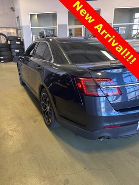 2017 Ford Taurus SHO