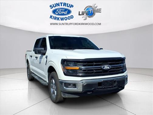 Oxford White 2025 Ford F-150 XLT