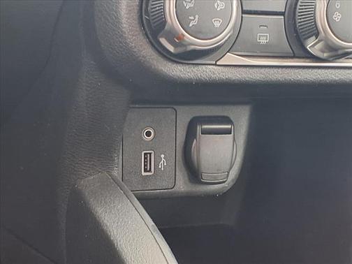 2021 Nissan Versa 1.6 SV