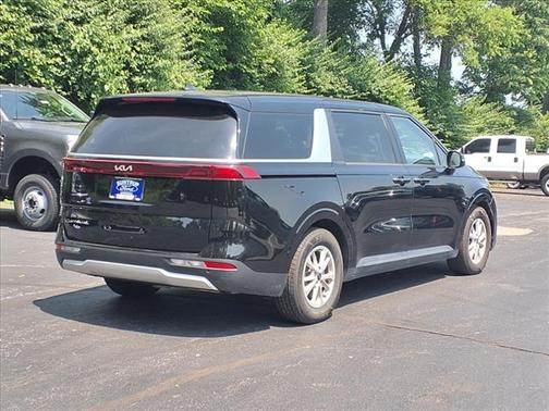 2022 Kia Carnival LXS