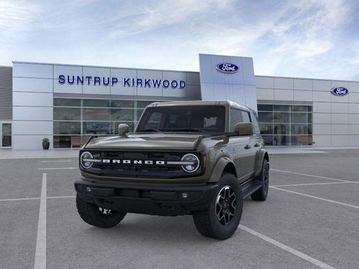 2026 Ford Bronco Outer Banks