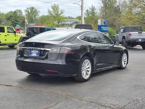 2017 Tesla Model S 90D