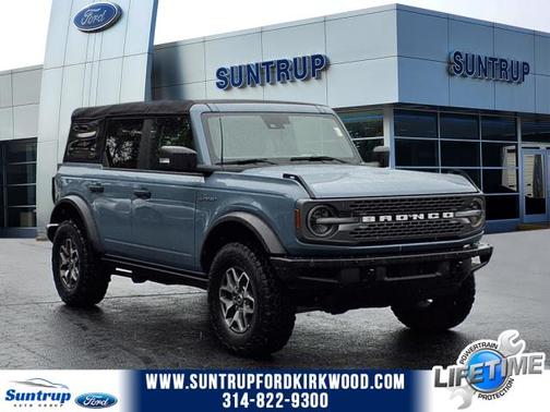 2023 Ford Bronco Badlands