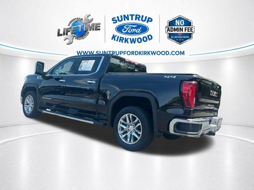 Onyx Black 2021 GMC Sierra 1500 SLT