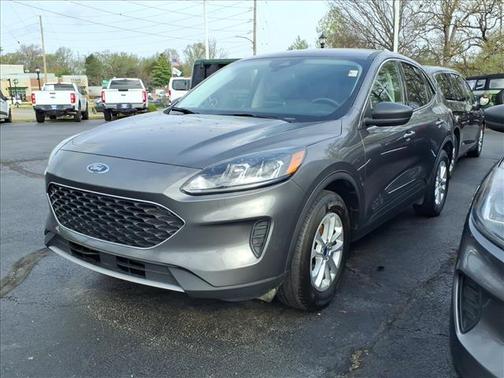 Carbonized Gray Metallic 2022 Ford Escape SE