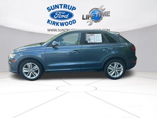 Utopia Blue Metallic 2018 Audi Q3 2.0T Premium